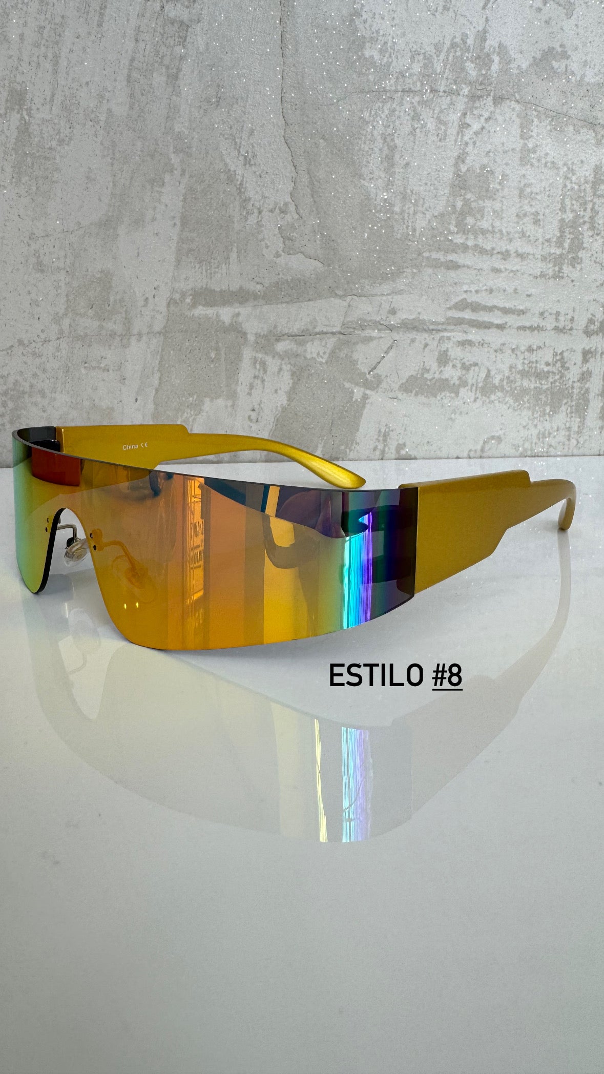 Holographic sunglasses
