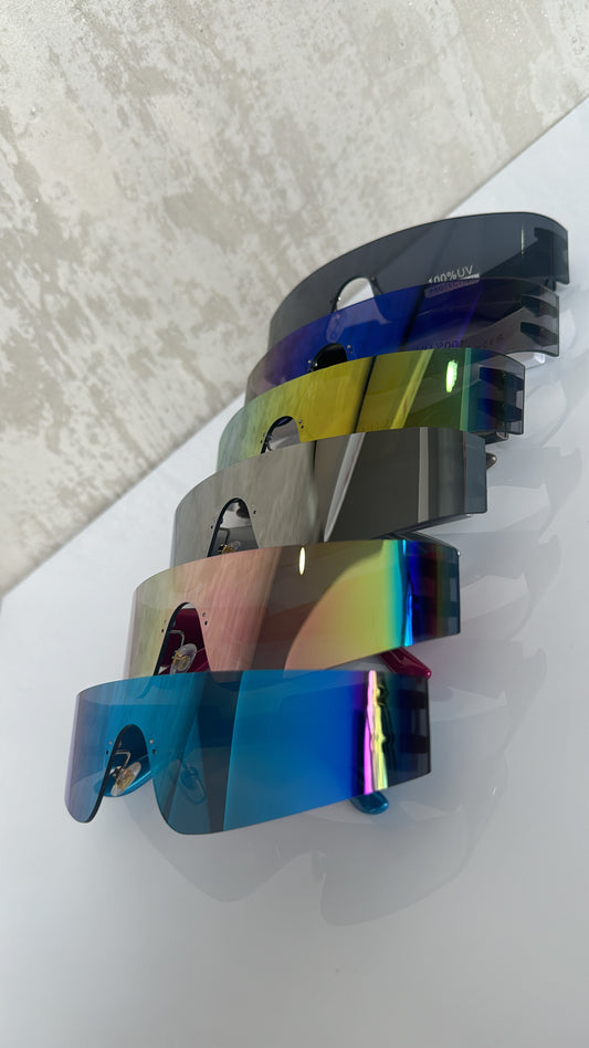 Holographic sunglasses