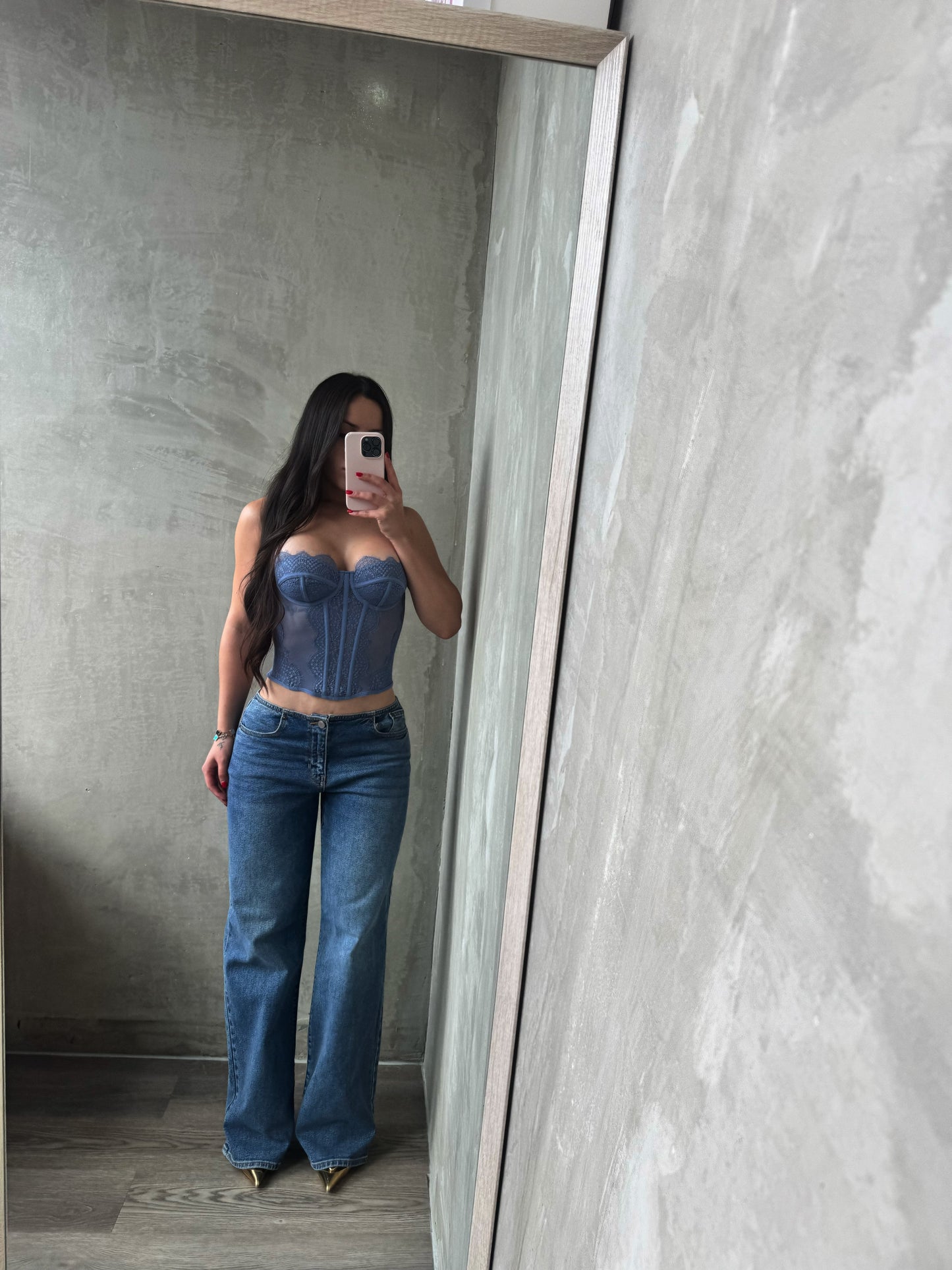 Low Rise Jeans